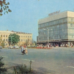 Универмаг, проспект Платовский Универмаг, проспект Платовский